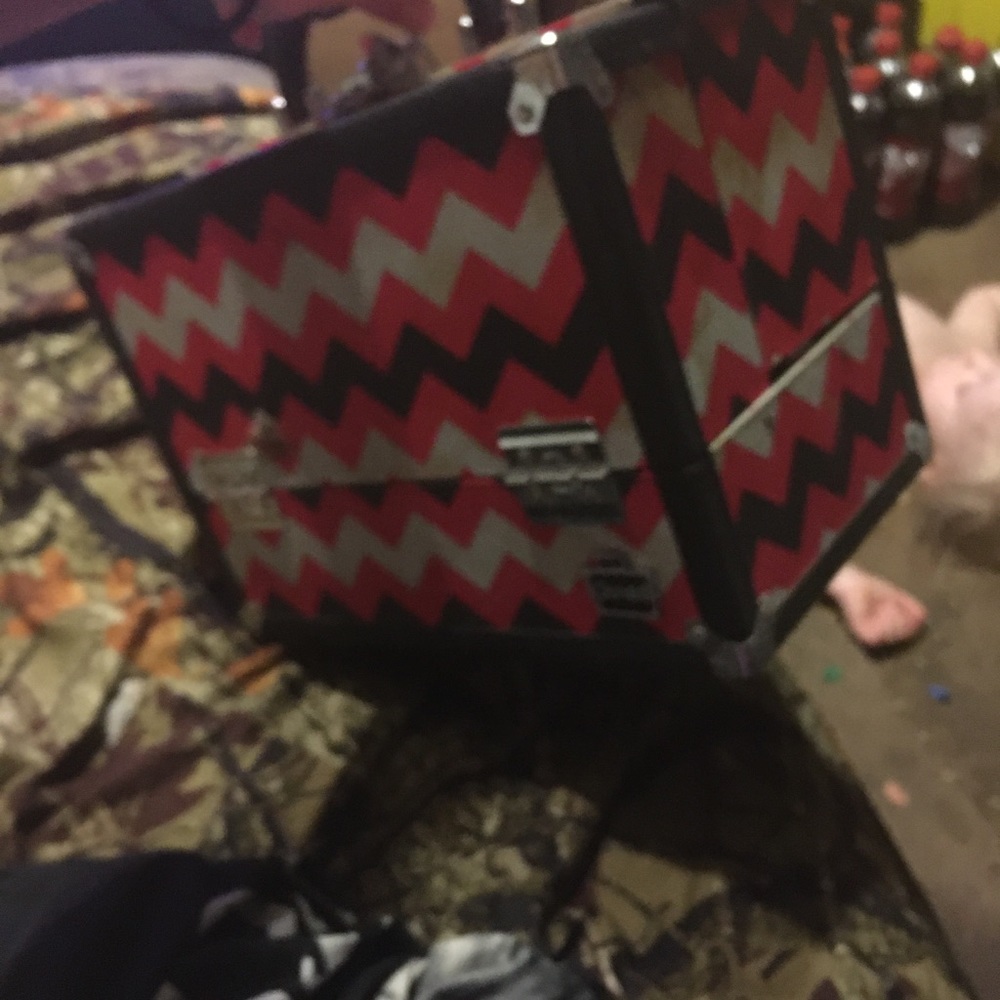 Lockable storage